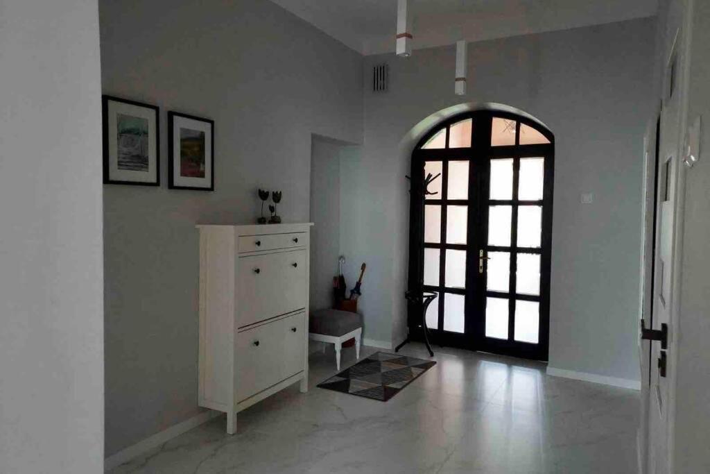 Hidden Gem Garden Apartment Krakow Bagian luar foto